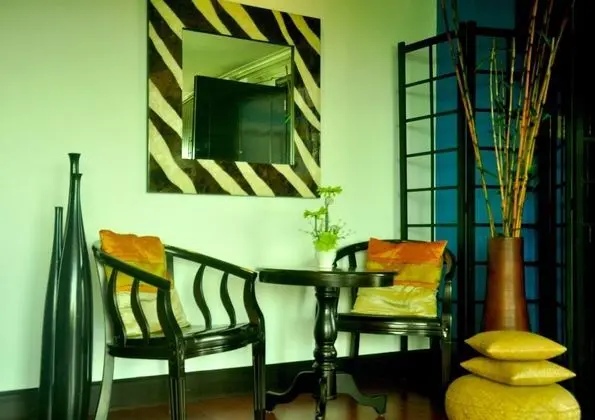 The Fort Budget Hotel - Bonifacio Global City - Lobi