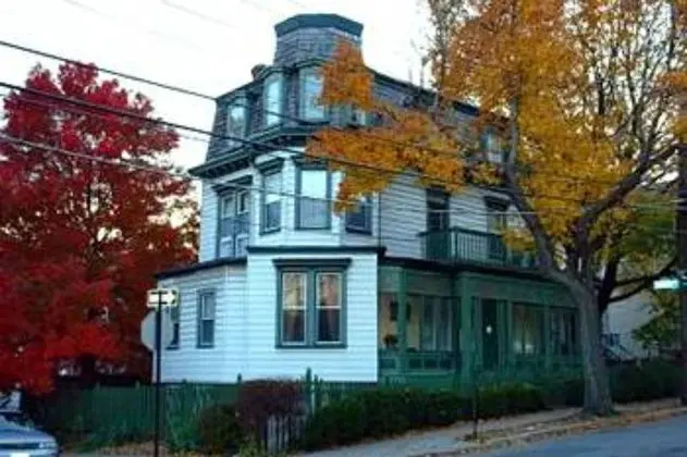 Fort Place Bed & Breakfast