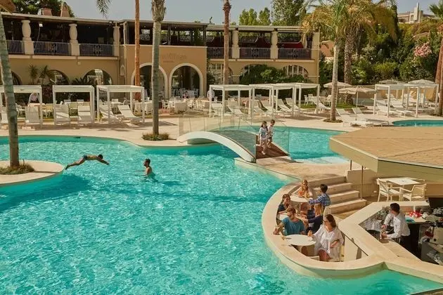 Forte Village Resort - Il Bouganville - Havuz