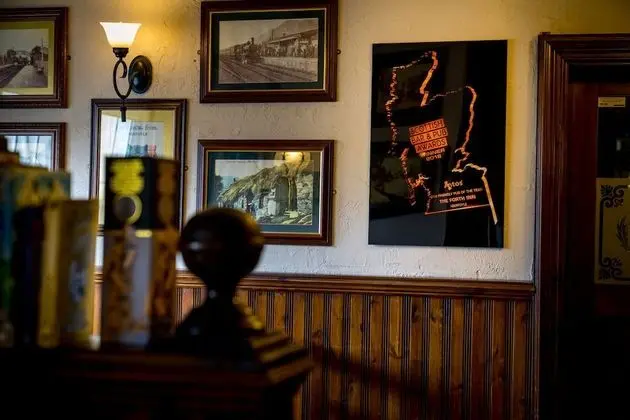The Forth Inn - Bar
