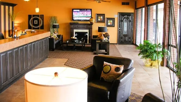 Fortune Inn & Suites