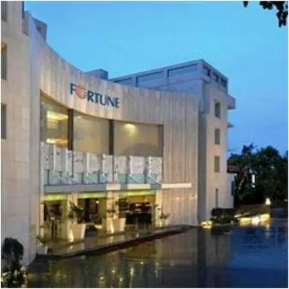 Fortune Sector 27 Noida - Dış Mekan