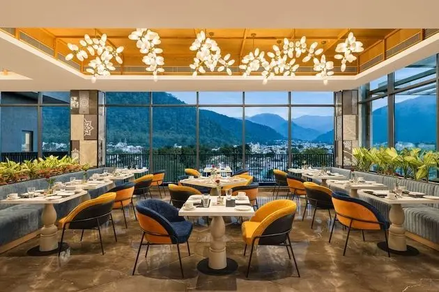 Fortune Walkway Mall Haldwani- Member ITC's hotel group - Yerinde Yemek