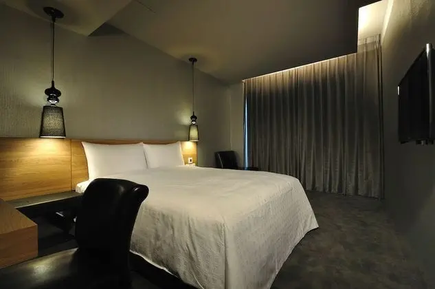Forward Suites II - Öne Çıkan Resim