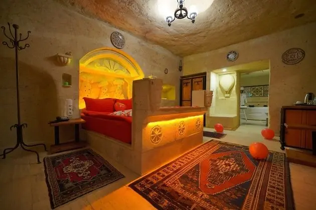 Fosil Cave Hotel