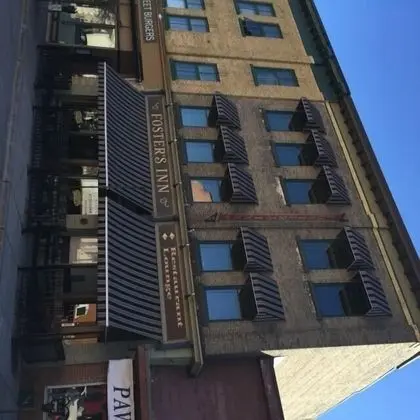 Foster's Inn