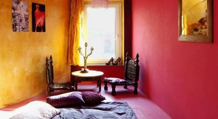 Foto-Motel + fensterzumhof