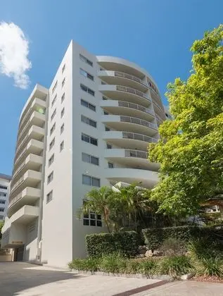 Founda Gardens Apartments - Dış Mekan