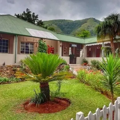 Fountain Baths Guest Cottages - Lobi