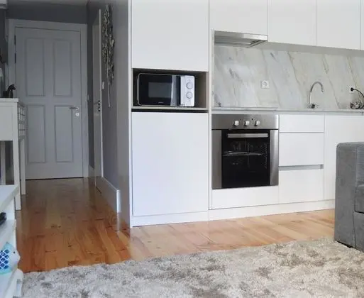 Four Apartment - Öne Çıkan Resim