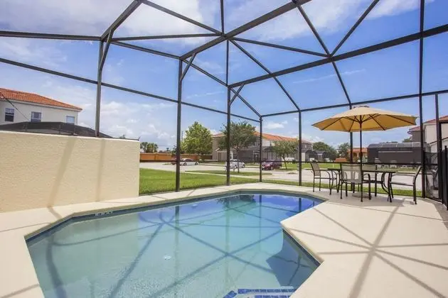Four Bedroom w Screened Pool Close to Disney 4563 - Havuz
