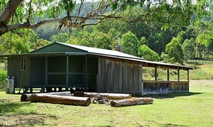 Four Bull Hut - Dış Mekan