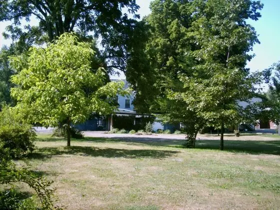 Four Creeks Bed & Breakfast