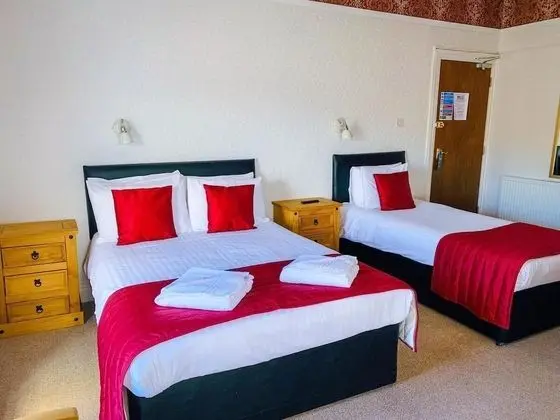 Four Oaks Hotel - Oda