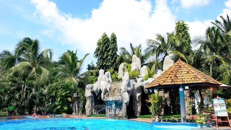 Four Oceans Resort Muine - Havuz
