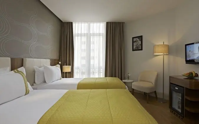 Four Points Express by Sheraton İstanbul Taksim Square