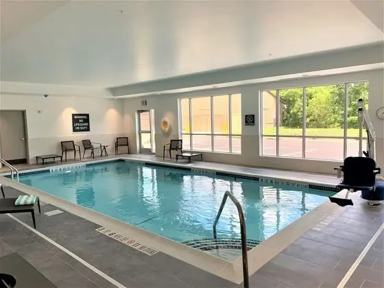 Four Points by Sheraton Albany - Havuz