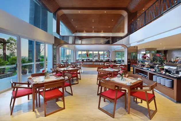 Four Points by Sheraton Bali Ungasan - Yeme / İçme