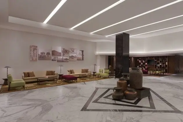 Four Points by Sheraton Bengaluru, Whitefield - Lobi