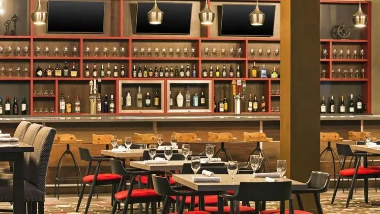 Four Points by Sheraton Bentonville