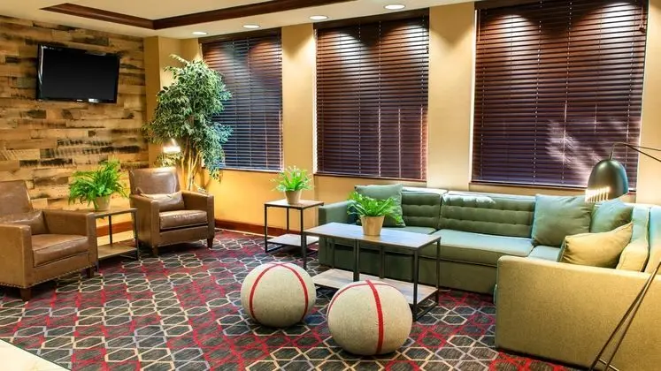 Four Points by Sheraton Boston Logan Airport