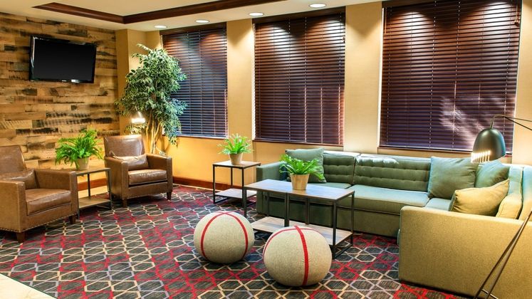 Four Points by Sheraton Boston Logan Airport