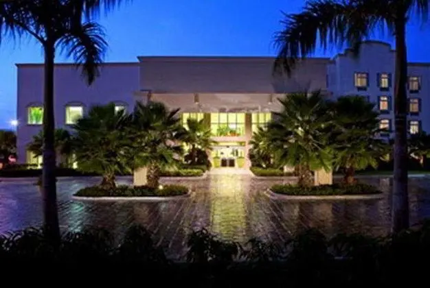 Four Points by Sheraton Caguas Real