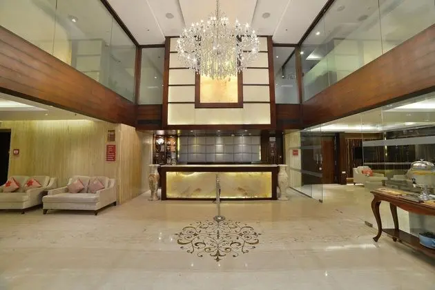 Four Points by Sheraton Dehradun - Lobi