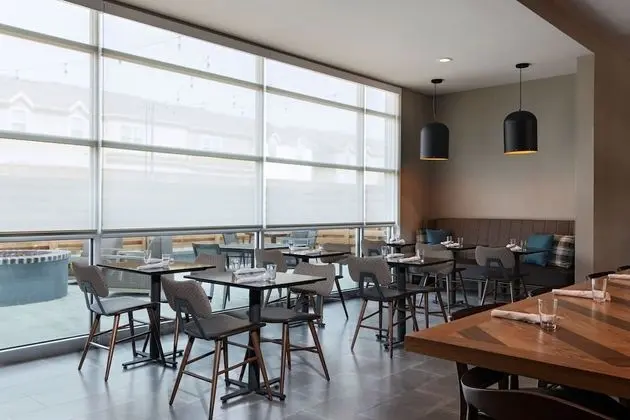 Four Points by Sheraton Fort Worth North - Yerinde Yemek