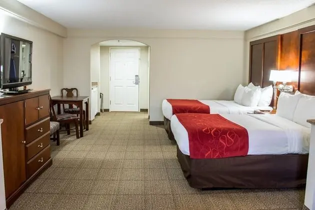 Four Points by Sheraton Greensboro Airport