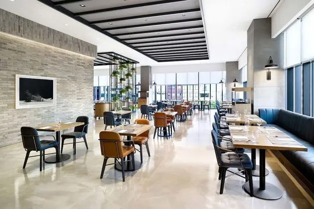 Four Points by Sheraton Josun, Seoul Myeongdong - Yerinde Yemek