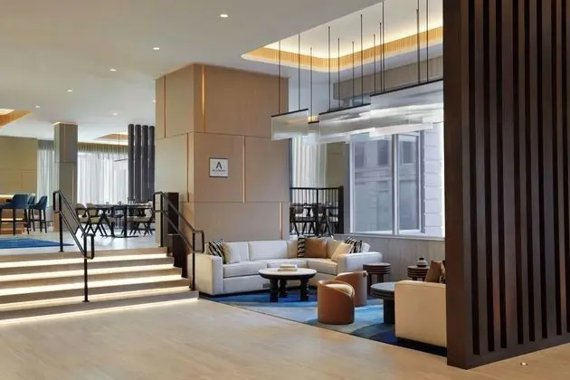 Four Points by Sheraton Kingston - Lobi