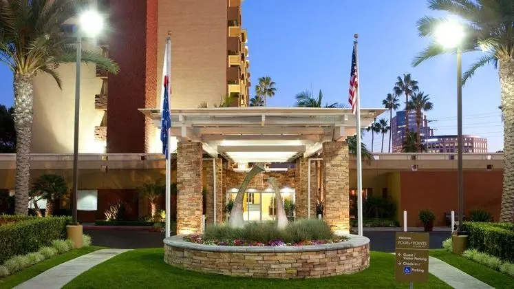 Four Points by Sheraton LA Westside