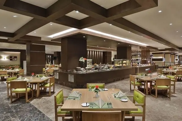 Four Points by Sheraton Makkah Al Naseem - Yerinde Yemek