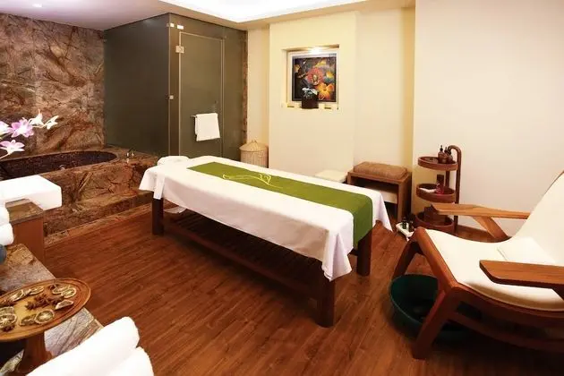 Four Points by Sheraton Navi Mumbai, Vashi - Spa