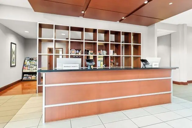 Four Points by Sheraton Oklahoma City Quail Springs - Lobi