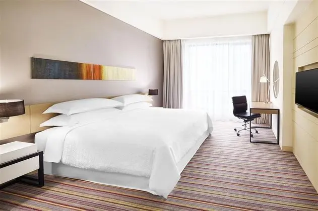 Four Points by Sheraton Puchong - Oda
