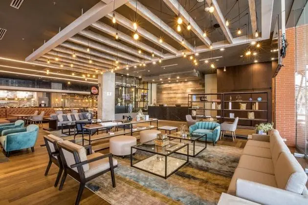 Four Points By Sheraton Puebla - Lobi