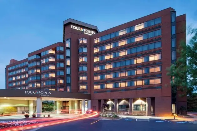 Four Points by Sheraton Richmond - Dış Mekan