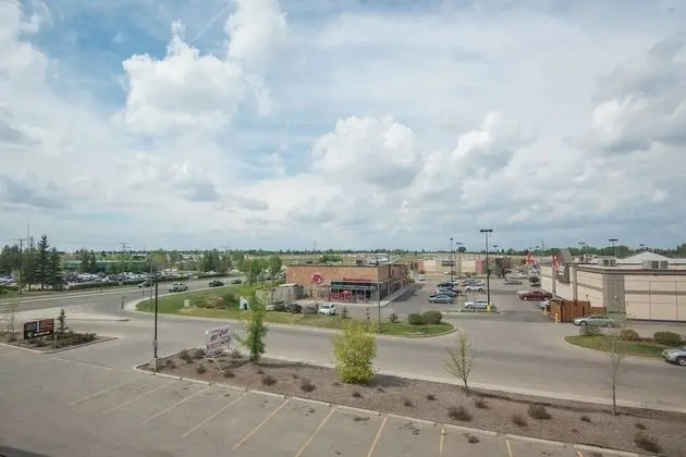 Four Points by Sheraton Saskatoon