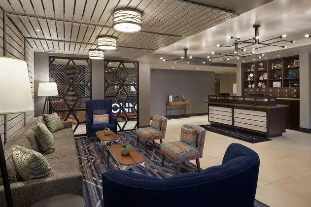 Four Points by Sheraton Vaughan - Lobi