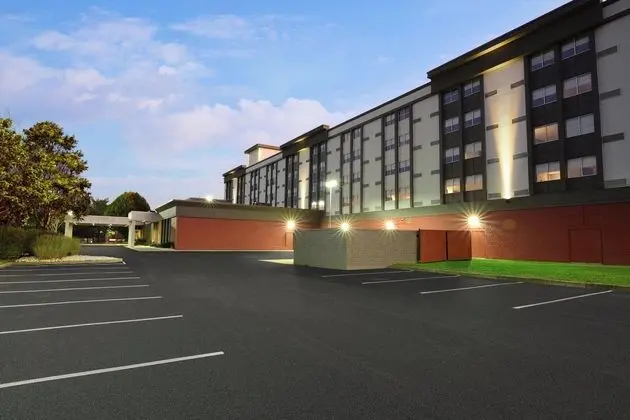 Four Points by Sheraton York - Dış Mekan