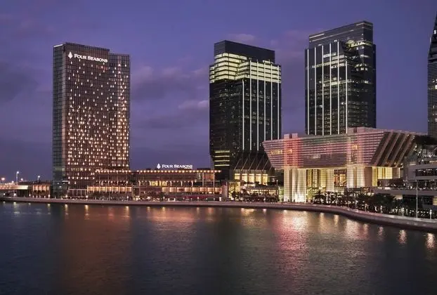 Four Seasons Hotel Abu Dhabi at Al Maryah Island - Dış Mekan