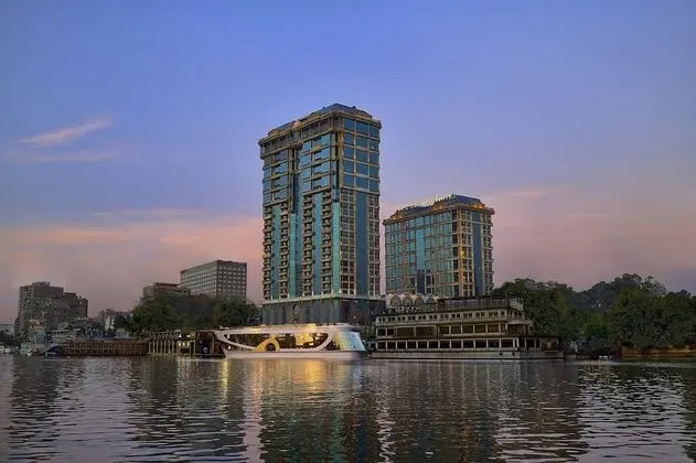 Four Seasons Hotel Cairo at First Residence