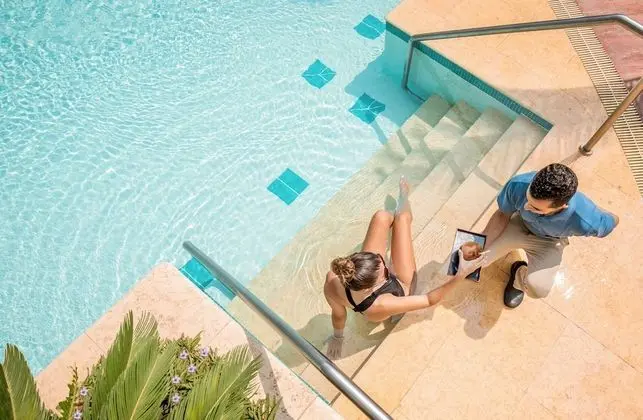 Four Seasons Hotel Cairo at Nile Plaza - Havuz