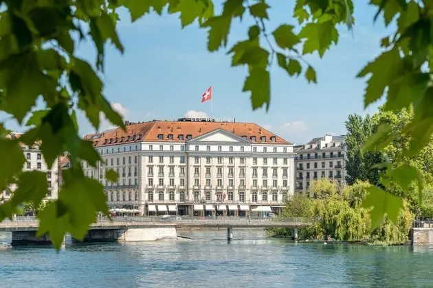 Four Seasons Hotel des Bergues Geneva - Öne Çıkan Resim