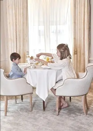 Four Seasons Hotel George V - Genel