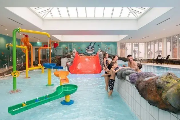 Four Seasons Hotel Hampshire - Havuz