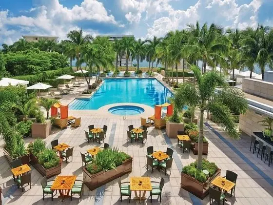 Four Seasons Luxury Private Residences