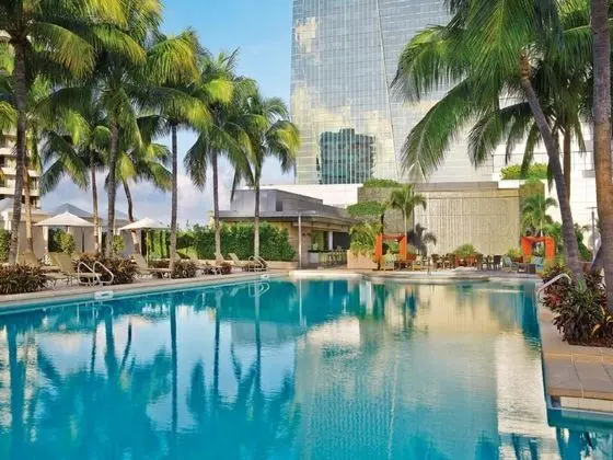Four Seasons Hotel Miami - 1
